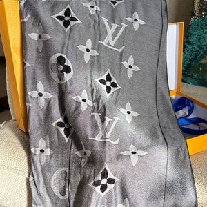LV Charcoal and black cashmere Monogram Shawl/ scarf